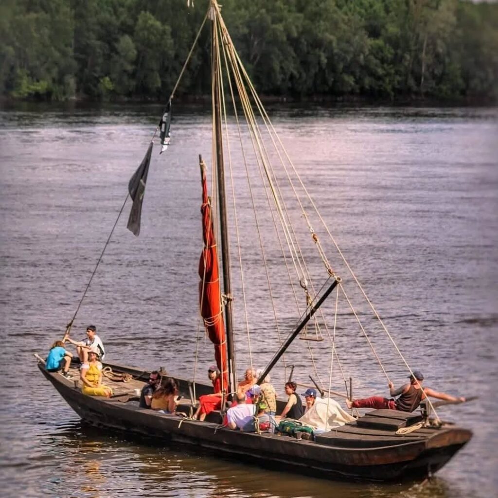 balade en bateau entre Langeais et Bréhémont